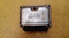 Блок управления двигателем Audi A8 D3