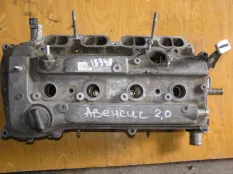 Головка блока Toyota Avensis 2007