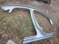 Порог со стойкой левый Volkswagen Polo