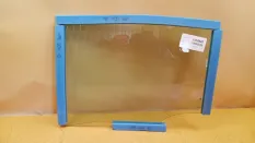 Стекло двери задней левой Skoda Octavia A8