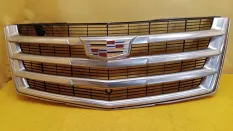 Решетка радиатора Cadillac Escalade