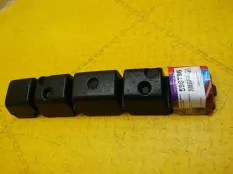 Наполнитель переднего бампера Mercedes-Benz