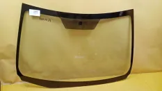 Стекло лобовое (ветровое) Toyota Corolla E18