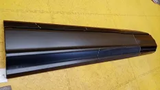 Молдинг двери передней правой Audi Q7 4M