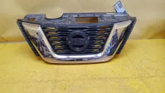 Решетка радиатора Nissan X-trail T32