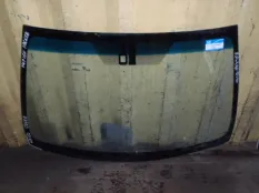 Стекло лобовое (ветровое) Toyota Corolla E15