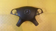 Подушка безопасности в рулевое колесо