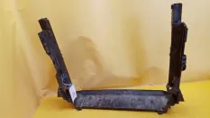 Кронштейн радиатора BMW X5 E70