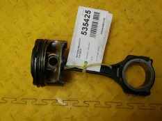 Поршень с шатуном Mercedes-Benz CLA C117