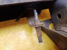 Балка задняя Volkswagen Golf IV