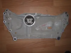 Балка подмоторная (подрамник) Volkswagen Golf V