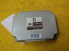 Блок электронный Nissan Navara D40 2007