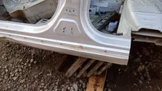 Порог со стойкой левый Chevrolet Cruze 2010