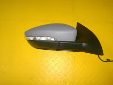 Зеркало правое Volkswagen Passat B7