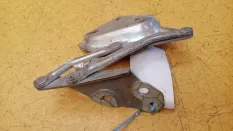 Петля капота Volkswagen Touareg