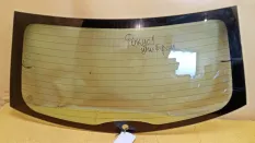 Стекло заднее Ford Focus