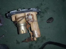 Насос топливный электрический Subaru Legacy