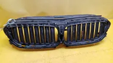 Решетка радиатора BMW 5-серия G30
