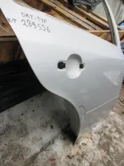 Дверь задняя правая Skoda Octavia A4