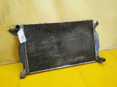 Радиатор основной Audi A4 B6 2004