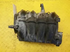 Коллектор впускной Peugeot 307 2005