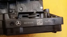 Замок двери передней левой Mercedes-Benz E-klasse