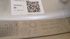 Крышка зеркала правого Volkswagen Tiguan