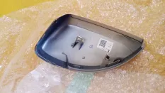 Крышка зеркала правого Volkswagen Tiguan