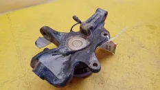 Кулак поворотный передний правый Volkswagen