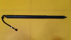 Механизм подъема двери (крышки) багажника