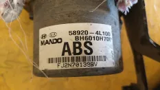 Блок ABS (насос) Hyundai-KIA Solaris 2011