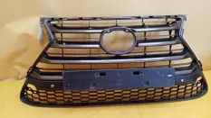 Решетка радиатора Lexus NX