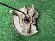 Кулак задний левый Mercedes-Benz S-Class W220
