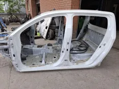 Порог левый Mitsubishi L200