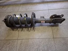 Передний амортизатор Hyundai Santa FE TM 2.0