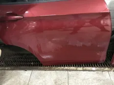 Дверь задняя правая BMW X1 E84