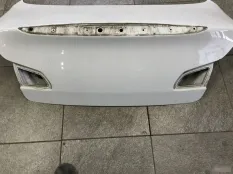 Крышка багажника Infiniti G25