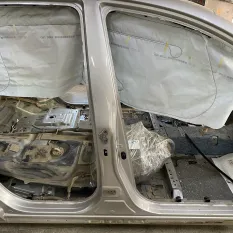 Порог со средней стойкой Toyota Rav4 ALA49 2015