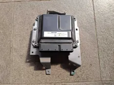 Блок управления двигателем Mitsubishi L200 KL 4N15