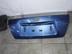 Крышка багажника Subaru Impreza