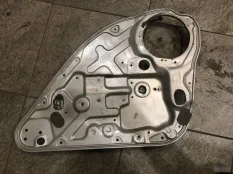 Стеклоподъемник задний правый Ford Focus 2