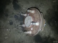 Ступица задняя Toyota Avensis