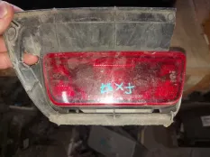 Фонарь в задний бампер Infiniti QX70