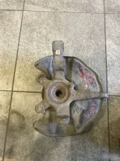 Кулак передний левый Mercedes-Benz A-Class