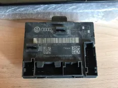 Блок комфорта двери перед Volkswagen Touareg