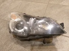 Фара Subaru Outback 2011