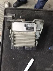 Блок управления форсунками Toyota Land Cruiser 200