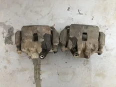 Передний суппорт Opel Astra J