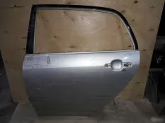 Дверь задняя левая Toyota Corolla 120