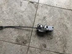 Замок капота Volkswagen Passat CC